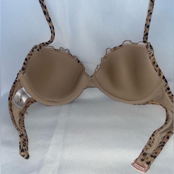 Shade & Shore Cheetah Bathing Suit Top, Bikini Top, Swimsuit, Tops - Picture 2 of 9